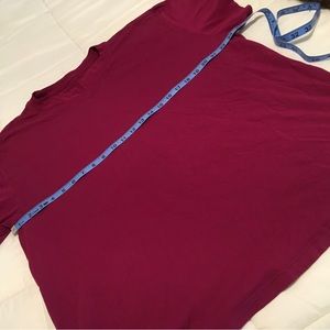LuluLemon T Shirt
